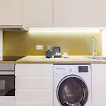 Charming 1-bedroom In Appartement *