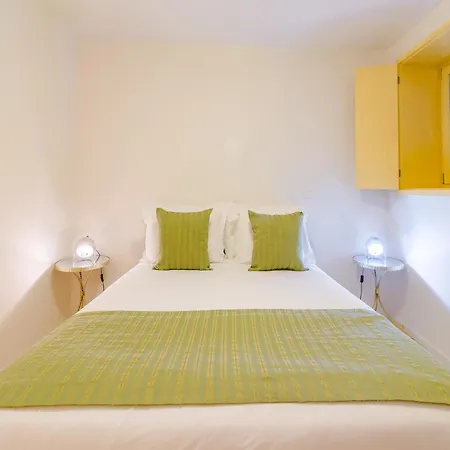 Charming 1-bedroom In * Porto